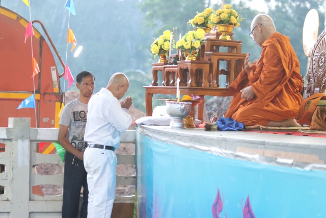 กิจกรรมทำบุญตักบาตรเนื่องในวันส่งท้ายปีเก่าต้อนรับปีใหม่ พุทธศักราช 2569