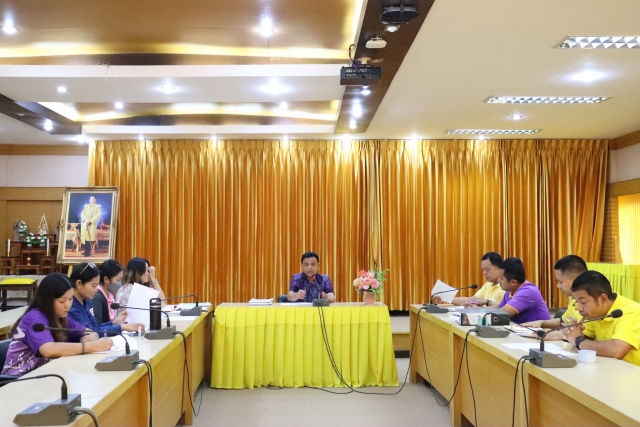 ประชุมคณะทำงานขับเคลื่อนการพัฒนาเมืองอุตสาหกรรมเชิงนิเวศพื้นที่ตำบลที่วัง อำเภอทุ่งสง จังหวัดนครศรีธรรมราช 