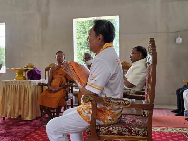 ฤกษ์งามยามดี... #นายกชัยณรงค์ฯ เข้าร่วมงานพิธียกช่อฟ้าอุโบสถวัดธรรมเผด็จ ตำบลที่วัง อำเภอทุ่งสง  จังหวัดนครศรีธรรมราช