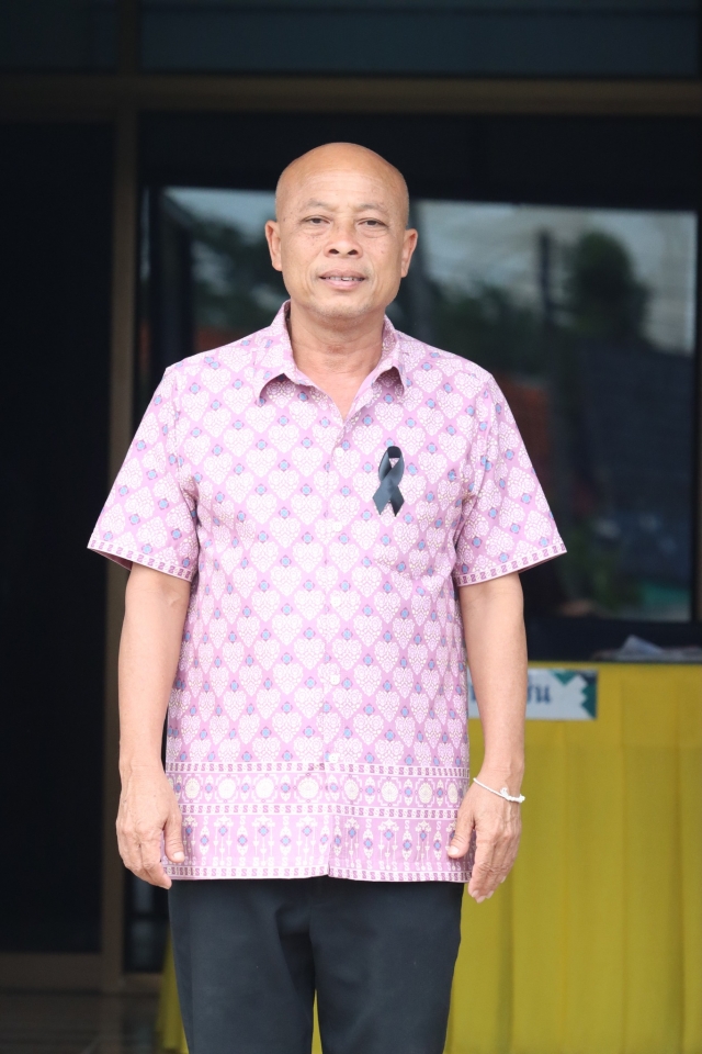 เทศบาลตำบลที่วัง ร่วมรณรงค์แต่งกายชุดไทย