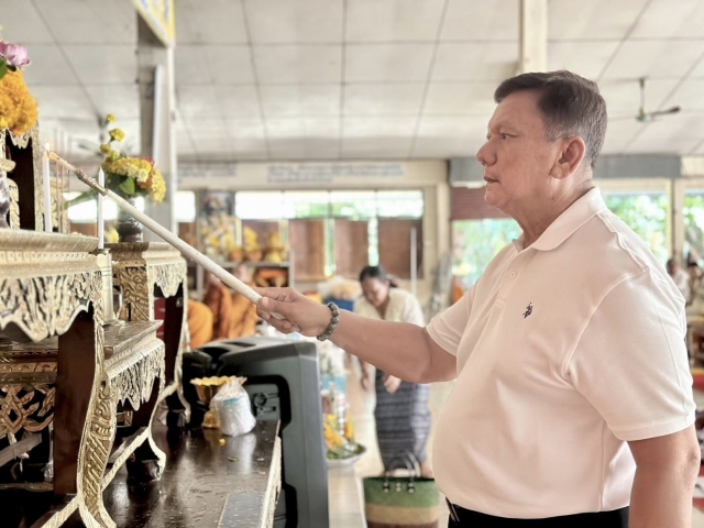 โครงการ "หิ้วปิ่นโตเข้าวัด ฟังธรรมวันพระ" เพื่อเป็นการรักษาไว้ซึ่งธรรมเนียมปฏิบัติของชาวพุทธ และประพฤติปฏิบัติมุ่งมั่นรักษาศีล 5